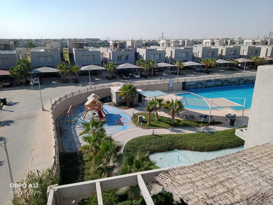 Einbay Pool View Appartement Ajn Suchna Zewnętrze zdjęcie